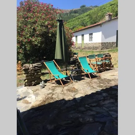 Quinta Dos Poeiros Villa Medroes Exterior photo